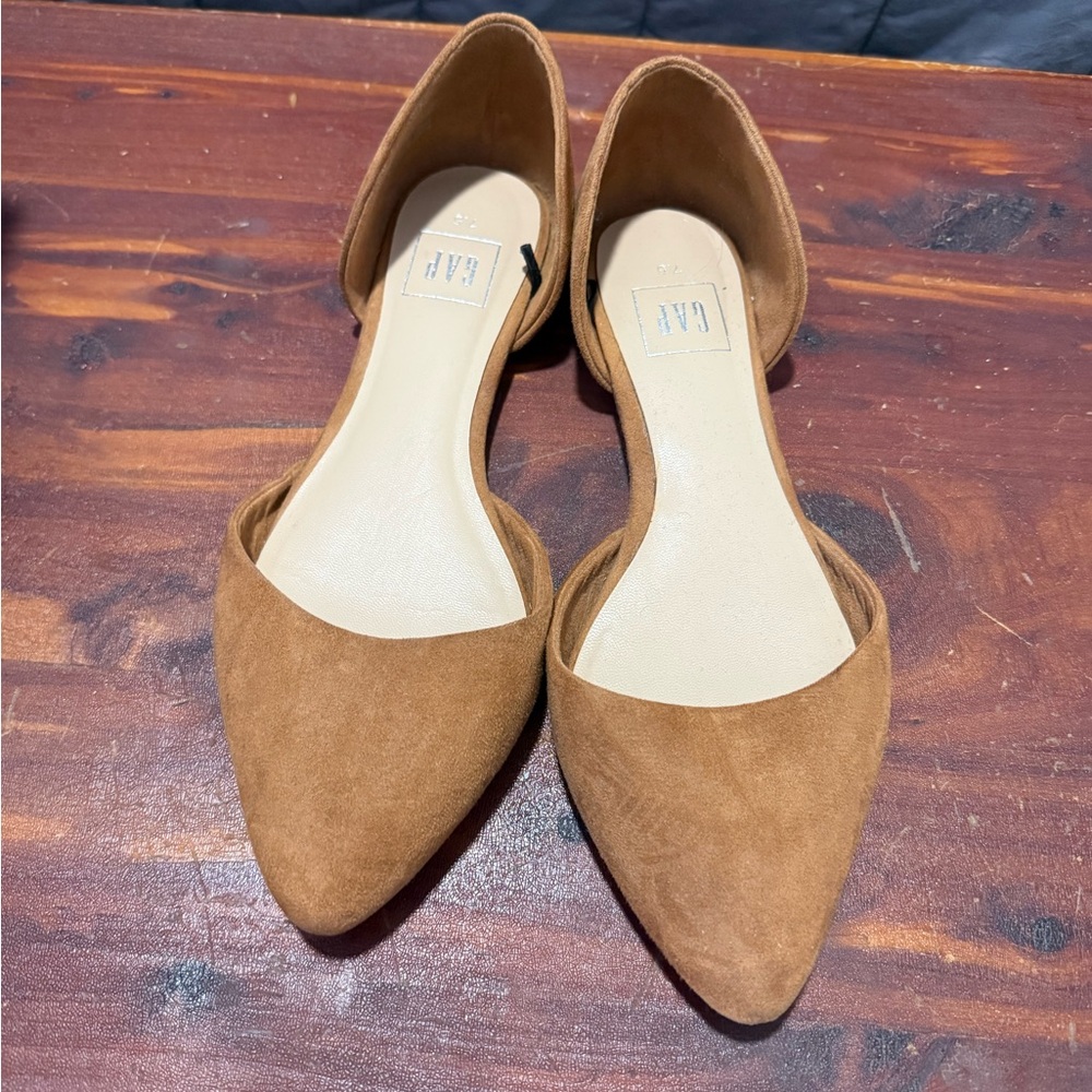 GAP Women's Brown Suede Loafers